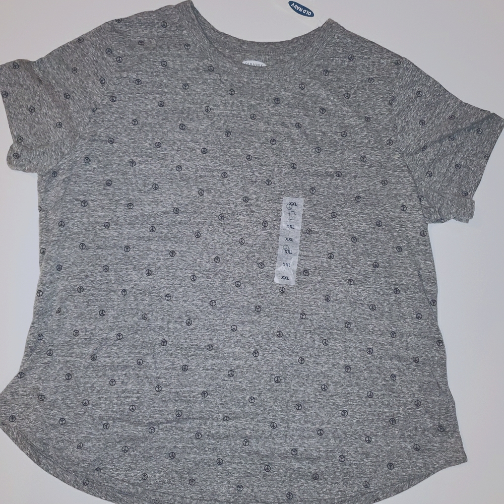 Old Navy tshirt sz XXL NWT